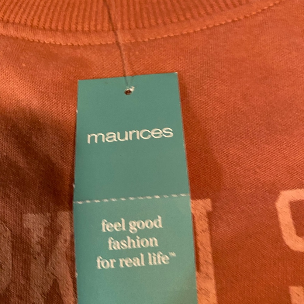 Maurices Terracotta Graphic Tee Size XL. NWT - Picture 5 of 8